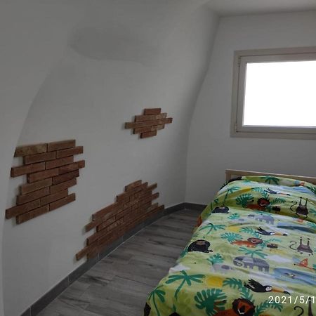 Soel Holiday Apartment คาตาเนีย ภายนอก รูปภาพ